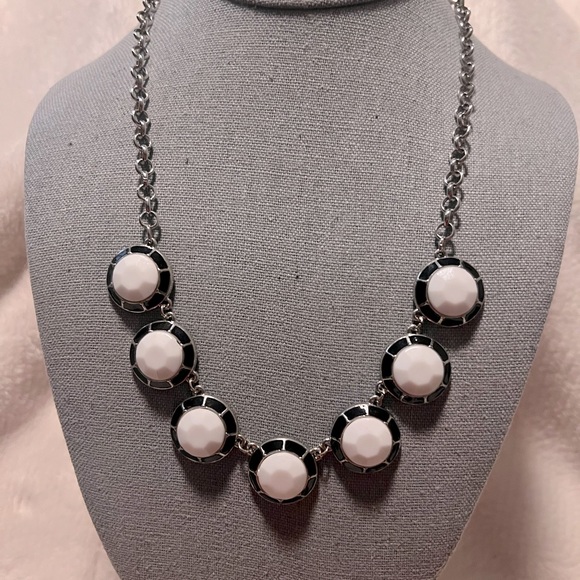 Black n White Choker Silver Tone Necklace - Picture 6 of 8